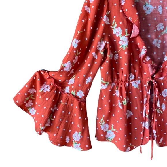 Mumu Floral Red Ruffled Bell Sleeve’s Blouse Top. Size S Excellent Condition! - Picture 4 of 9